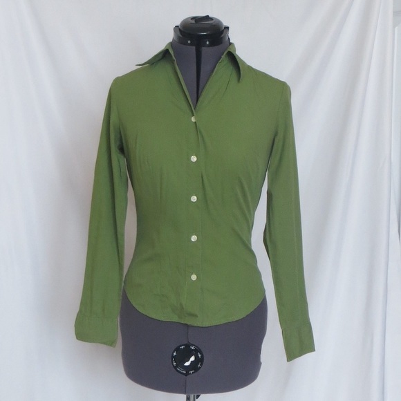 Benetton Olive Green Button Down, Size XS 🔴CLEARANCE🔴 - Picture 1 of 2